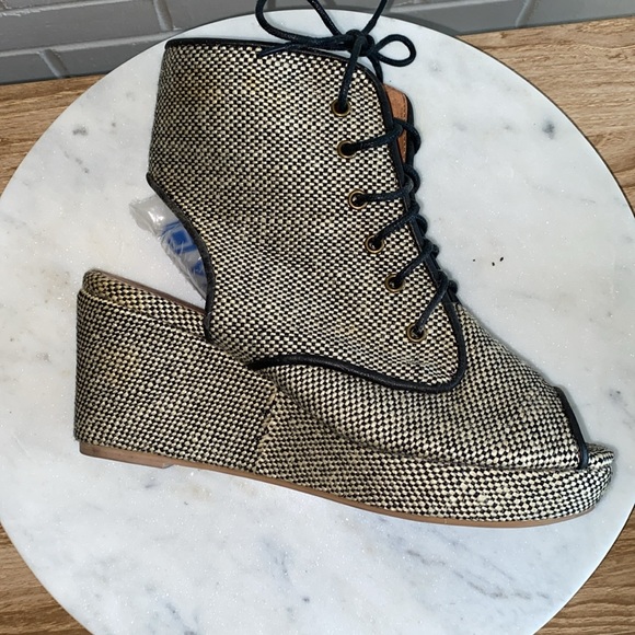 JEFFREY CAMPBELL Handmade IBIZA LAST Platform Ankle Booties Lace-Ups Size 8 - Picture 8 of 17